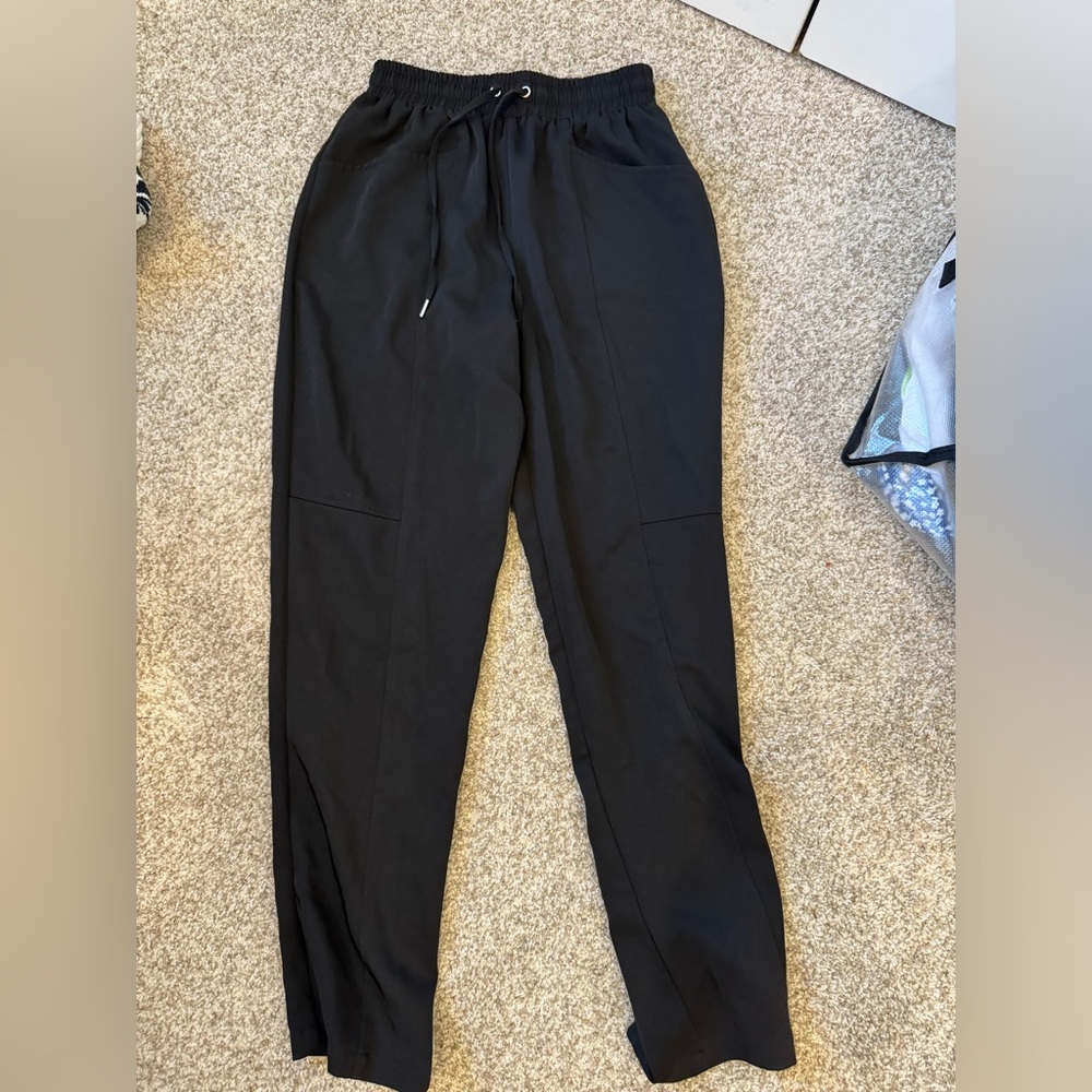 SILKY TROUSERS